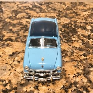 1951 Ford crestliner 1/32